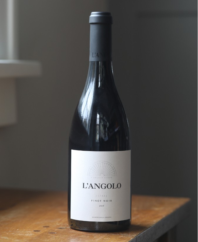 2016 Estate Pinot Noir Image